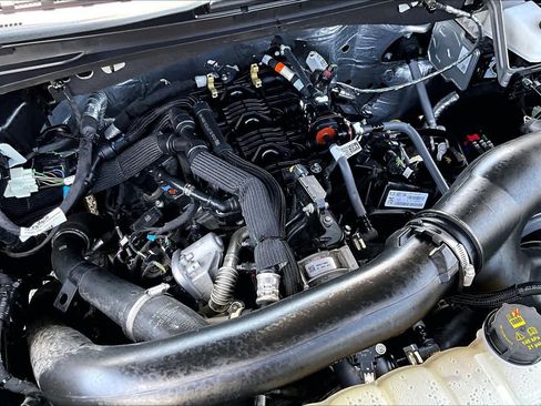 Certified 2025 Ford Expedition Active RWD image 37