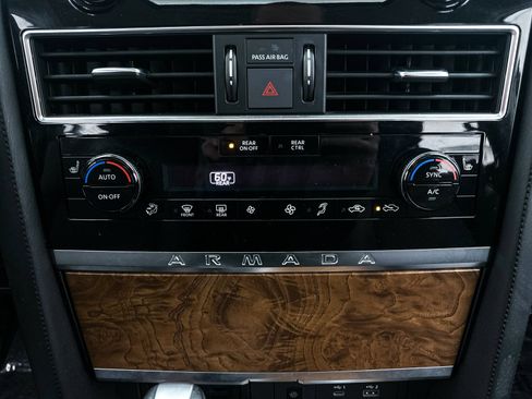 Used 2021 Nissan Armada SL w/ Captain's Chairs Package image 21