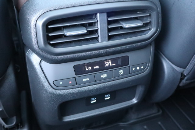 New 2026 Honda Pilot Touring image 12