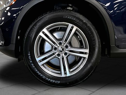 Used 2022 Mercedes-Benz GLC 300 4MATIC image 11