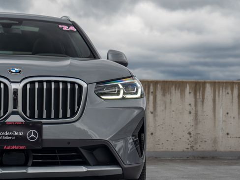 Used 2024 BMW X3 xDrive30i w/ Premium Package AWD/4WD image 8