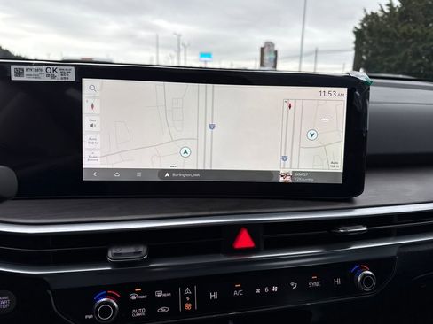 New 2025 Kia Sorento SX image 28