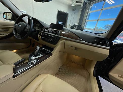 Used 2013 BMW 328i xDrive Sedan image 29