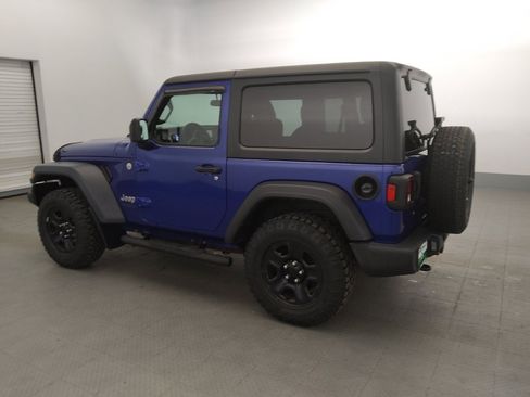 Used 2018 Jeep Wrangler Sport AWD/4WD image 3