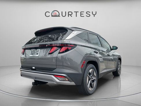 New 2026 Hyundai Tucson SEL image 3