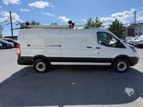 Used 2019 Ford Transit 150 148 Low Roof RWD image 38