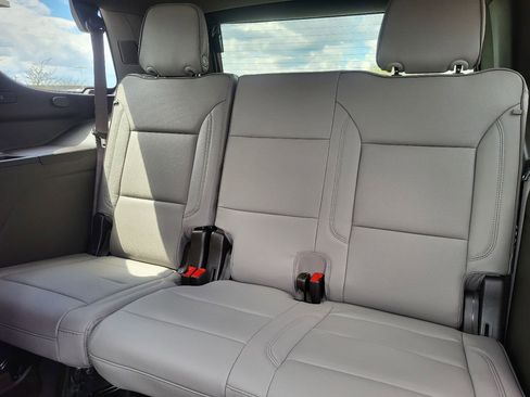 New 2026 GMC Yukon Elevation w/ Elevation Premium Package AWD/4WD image 35