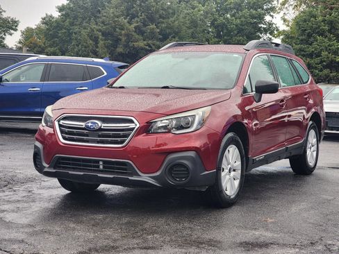Used 2018 Subaru Outback 2.5i AWD/4WD image 3