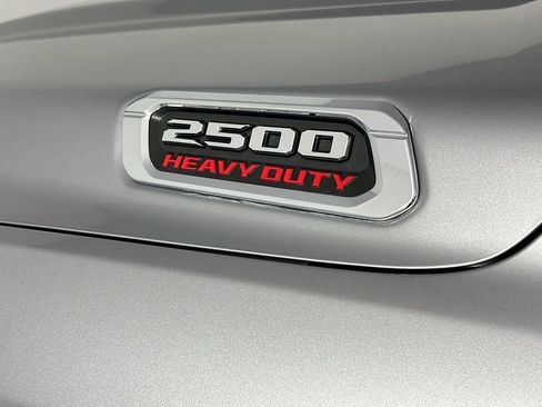 Used 2023 RAM 2500 Limited AWD/4WD image 28
