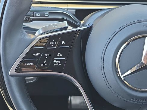 Used 2026 Mercedes-Benz Maybach GLS 600 4MATIC image 21