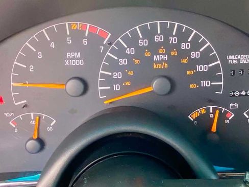 Used 1994 Pontiac Firebird Formula RWD image 18