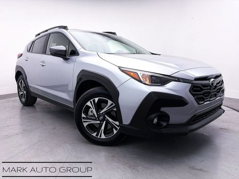 Used 2024 Subaru Crosstrek 2.0i Premium image 1