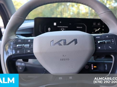 Used 2024 Kia EV9 Wind image 33