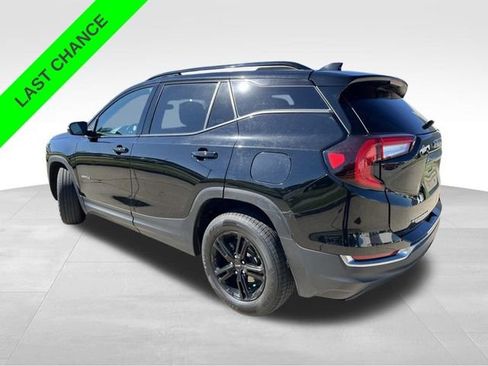 Used 2023 GMC Terrain AT4 image 4