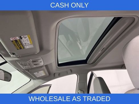 Used 2015 Toyota RAV4 XLE image 28