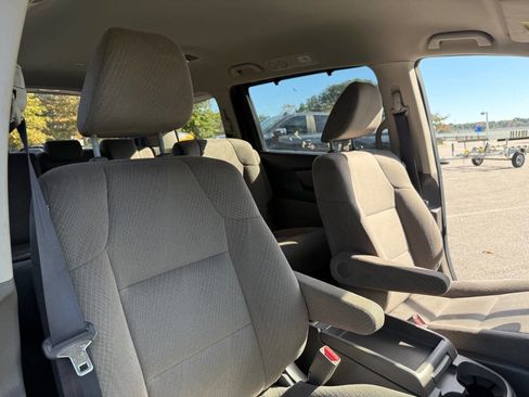 Used 2014 Honda Odyssey EX image 15