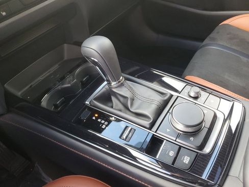 Used 2025 MAZDA CX-30 Carbon image 28