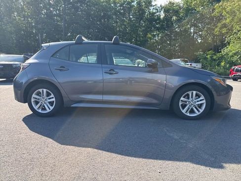 Used 2022 Toyota Corolla SE FWD image 6