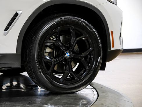 Used 2025 BMW X4 xDrive30i image 59
