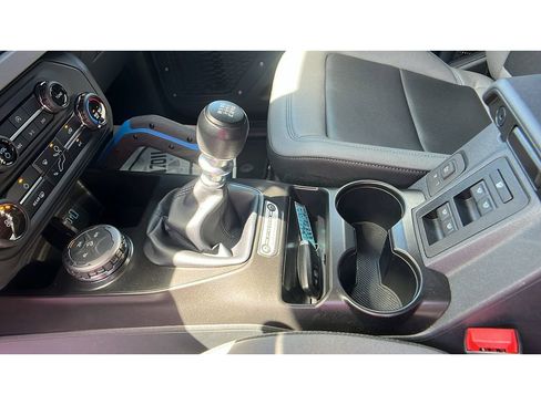 Used 2021 Ford Bronco Black Diamond image 11