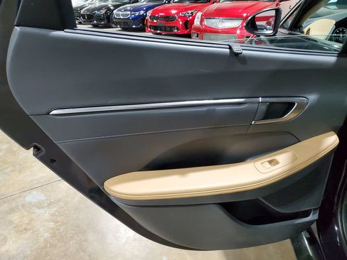 Used 2023 Hyundai Sonata Limited FWD image 26