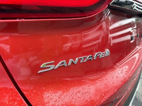 Used 2019 Hyundai Santa Fe SE w/ Cargo Package AWD/4WD image 10