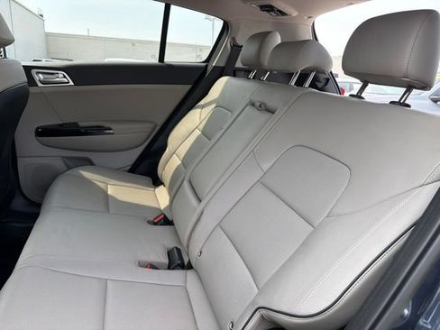 Used 2020 Kia Sportage EX w/ Option Group 15 AWD/4WD image 21