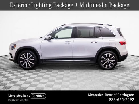 Used 2023 Mercedes-Benz GLB 250 4MATIC image 2