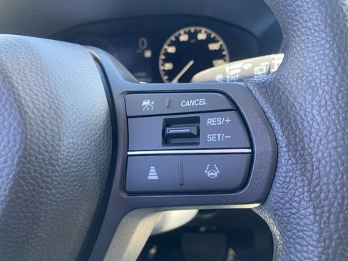 New 2025 Honda HR-V LX image 24