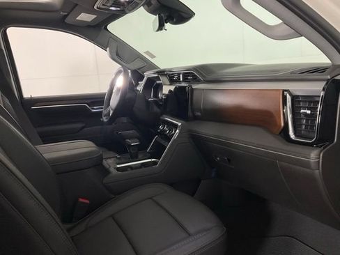 Used 2026 GMC Sierra 1500 Denali AWD/4WD image 32