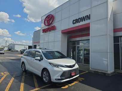 Certified 2024 Toyota Sienna Platinum