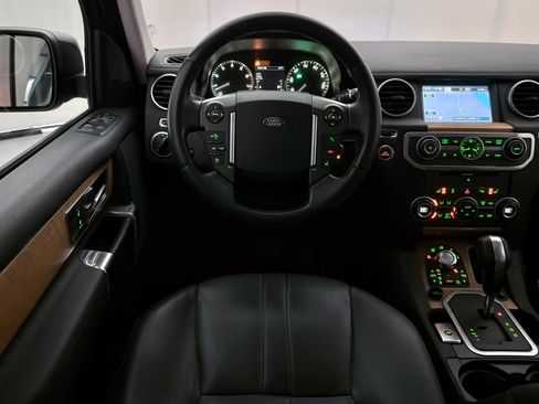 Used 2013 Land Rover LR4 HSE image 30