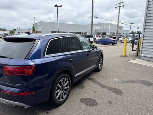 Used 2019 Audi Q7 2.0T Premium Plus w/ Premium Plus Package AWD/4WD image 4