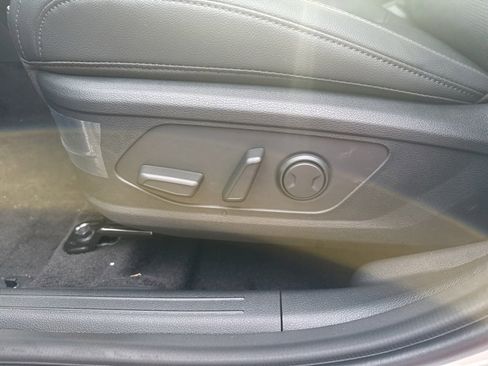 New 2026 Kia Sportage EX w/ EX Panoramic Sunroof Package image 24