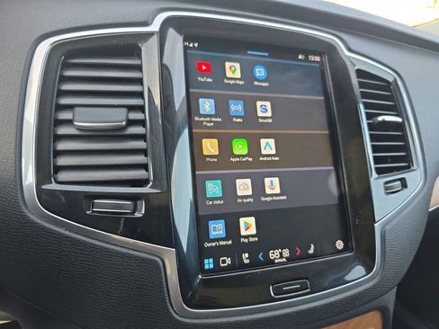 Certified 2024 Volvo XC90 B5 Plus image 32