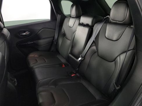 Used 2023 Jeep Cherokee Altitude Lux w/ Lux Elite Package AWD/4WD image 17