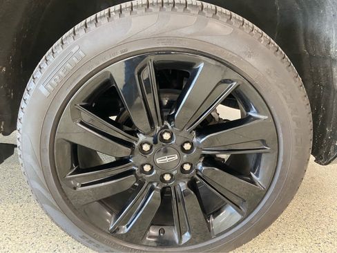 Used 2024 Lincoln Navigator L Reserve image 17