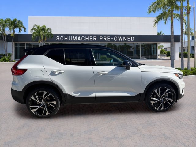 Used 2021 Volvo XC40 T5 R-Design w/ Protection Package Premier AWD/4WD image 8