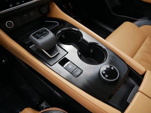 Certified 2023 Nissan Rogue Platinum image 24