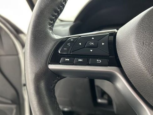 Used 2023 Nissan Altima 2.5 SL AWD/4WD image 9