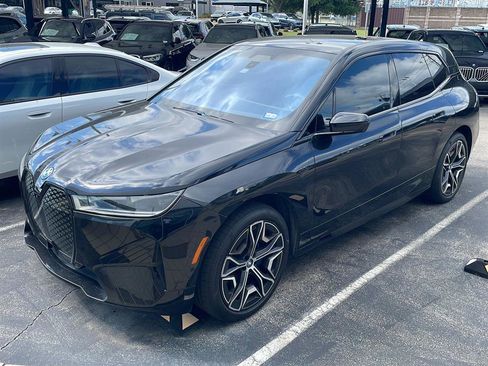 Used 2024 BMW iX xDrive50 w/ Sport Package AWD/4WD image 1