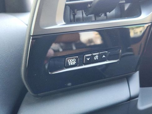 Used 2024 Lexus RZ 300e Premium w/ Accessory Package (Z1) image 18