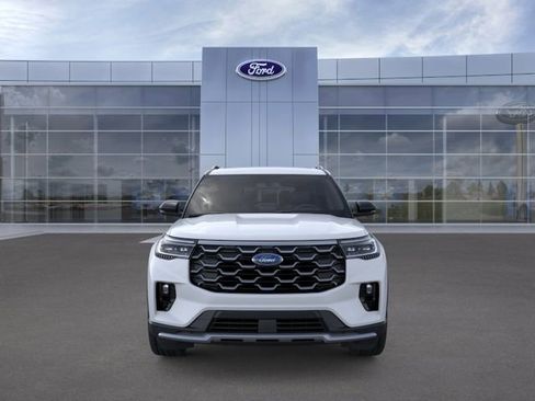 New 2026 Ford Explorer Platinum image 6