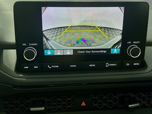 Used 2024 Honda Accord EX image 22