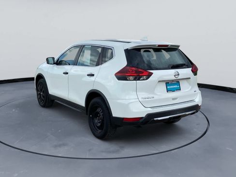 Used 2018 Nissan Rogue S AWD/4WD image 8