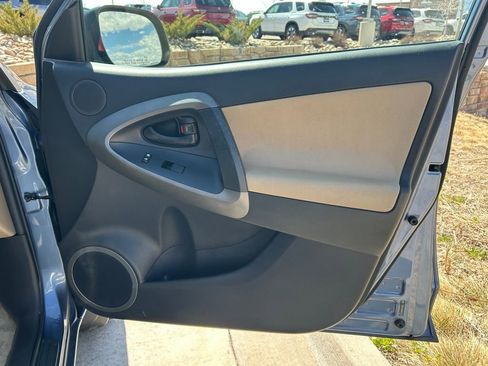 Used 2010 Toyota RAV4 4WD V6 image 28