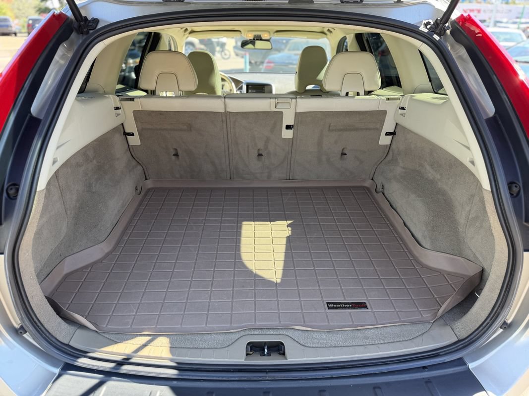 Used 2013 Volvo XC60 T6 AWD/4WD image 11