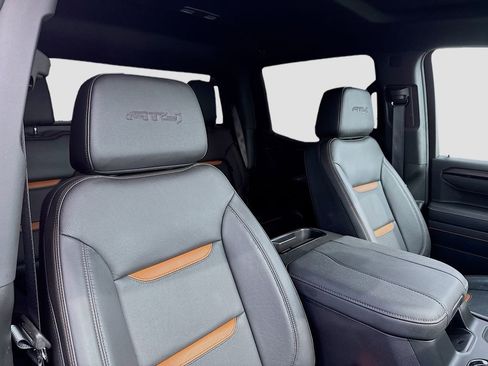 Used 2025 GMC Sierra 1500 AT4 image 24