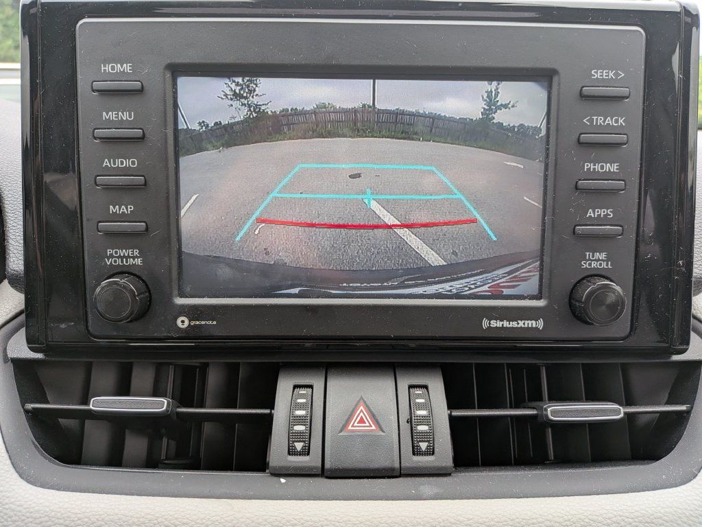 Used 2021 Toyota RAV4 XLE Premium AWD/4WD image 21