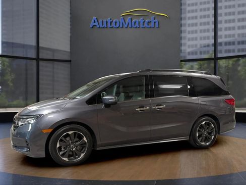Used 2024 Honda Odyssey Elite image 5